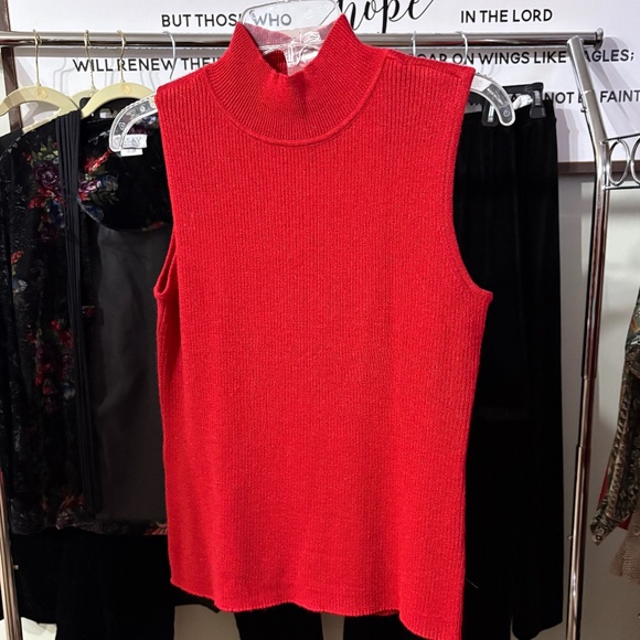 Vintage Sears red holiday top with tag - Picture 2 of 4